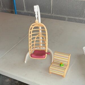 Hannah Montana Malibu chairs good played with condition